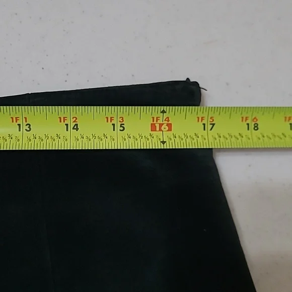 Montanaco dark green leather maxi skirt with side zipper size Large - Picture 8 of 9